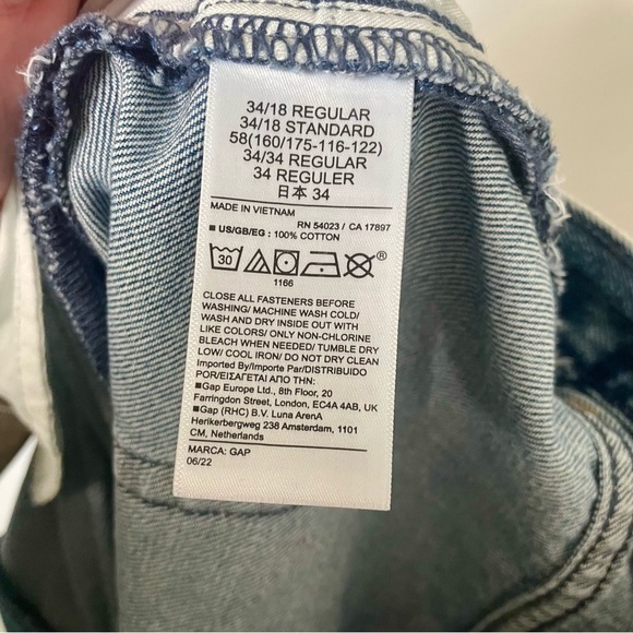 GAP Women's Blue Jeans - Picture 5 of 6